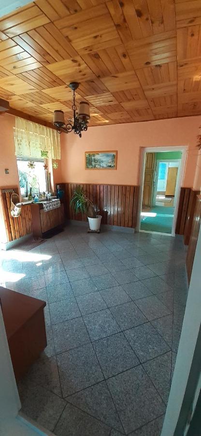 Apartman Kristinka Lendak エクステリア 写真